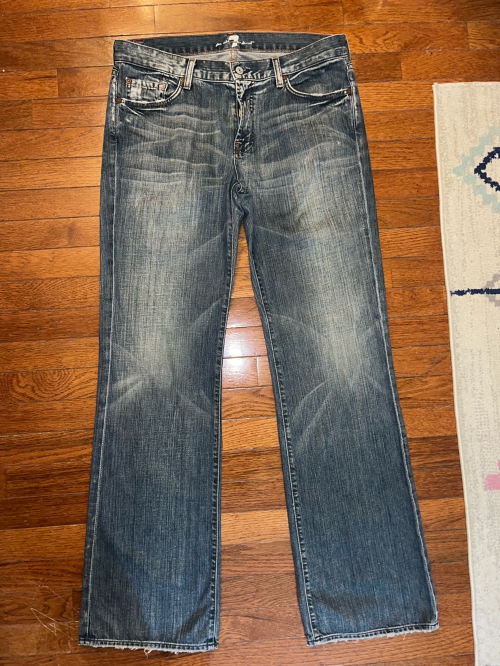 NWOT size 34 Men’s Seven for all Mankind Classic Straight-Leg Blue Jeans